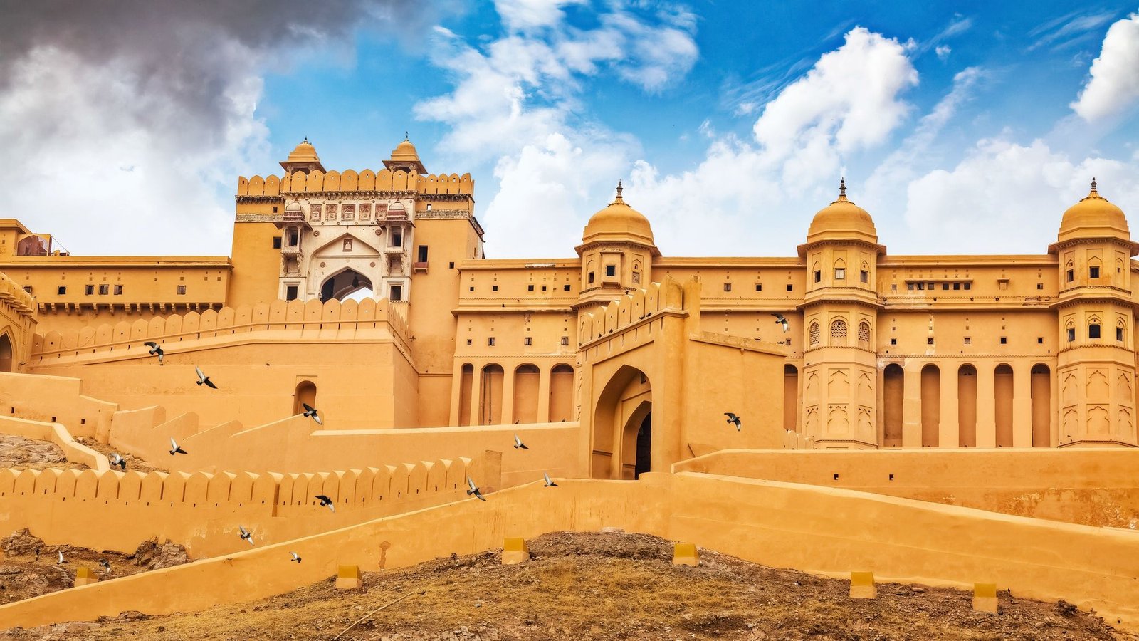 Rajasthan Forts & Palaces Tour